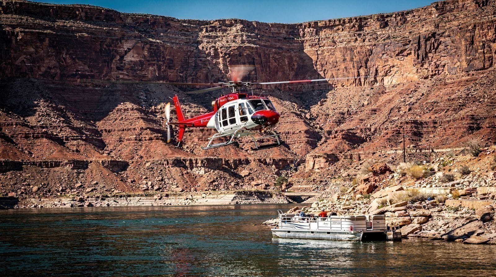 Combo hélicoptère et bateau : Hoover Dam et le fleuve Colorado